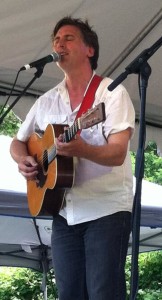 Joe Crookston performs(Photo: Michael Kornfeld)