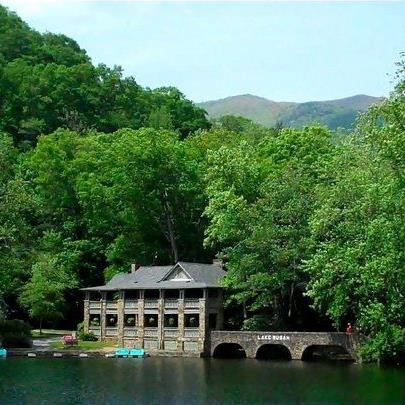 You are currently viewing AcousticMusicScene.com Hosts Showcases at SERFA Conference in North Carolina