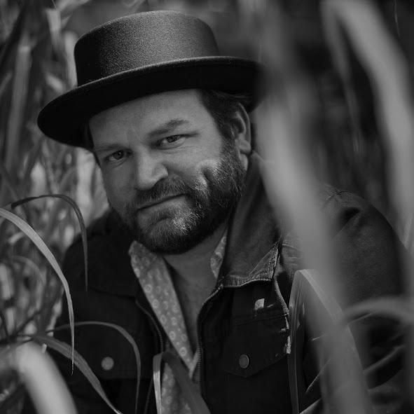 You are currently viewing Clint Alphin is Telluride Troubadour Winner